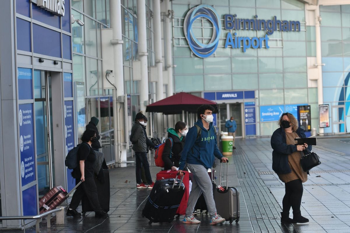 More Birmingham Airport shops and restaurants to reopen as foreign