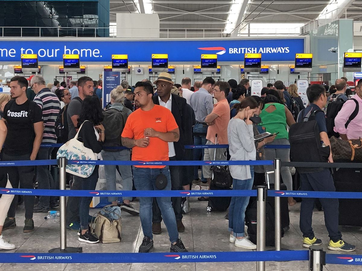 Queues in Terminal 5 at Heathrow airport