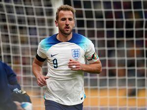 Harry Kane has told the nation not to panic despite England's poor run of form.