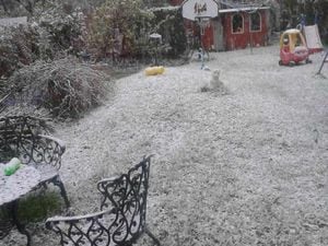 PICTURES and VIDEO: Spring snow in the West Midlands