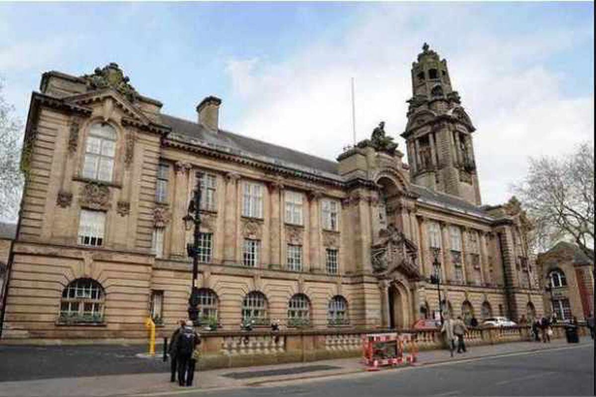 Walsall Council staff to be paid living wage