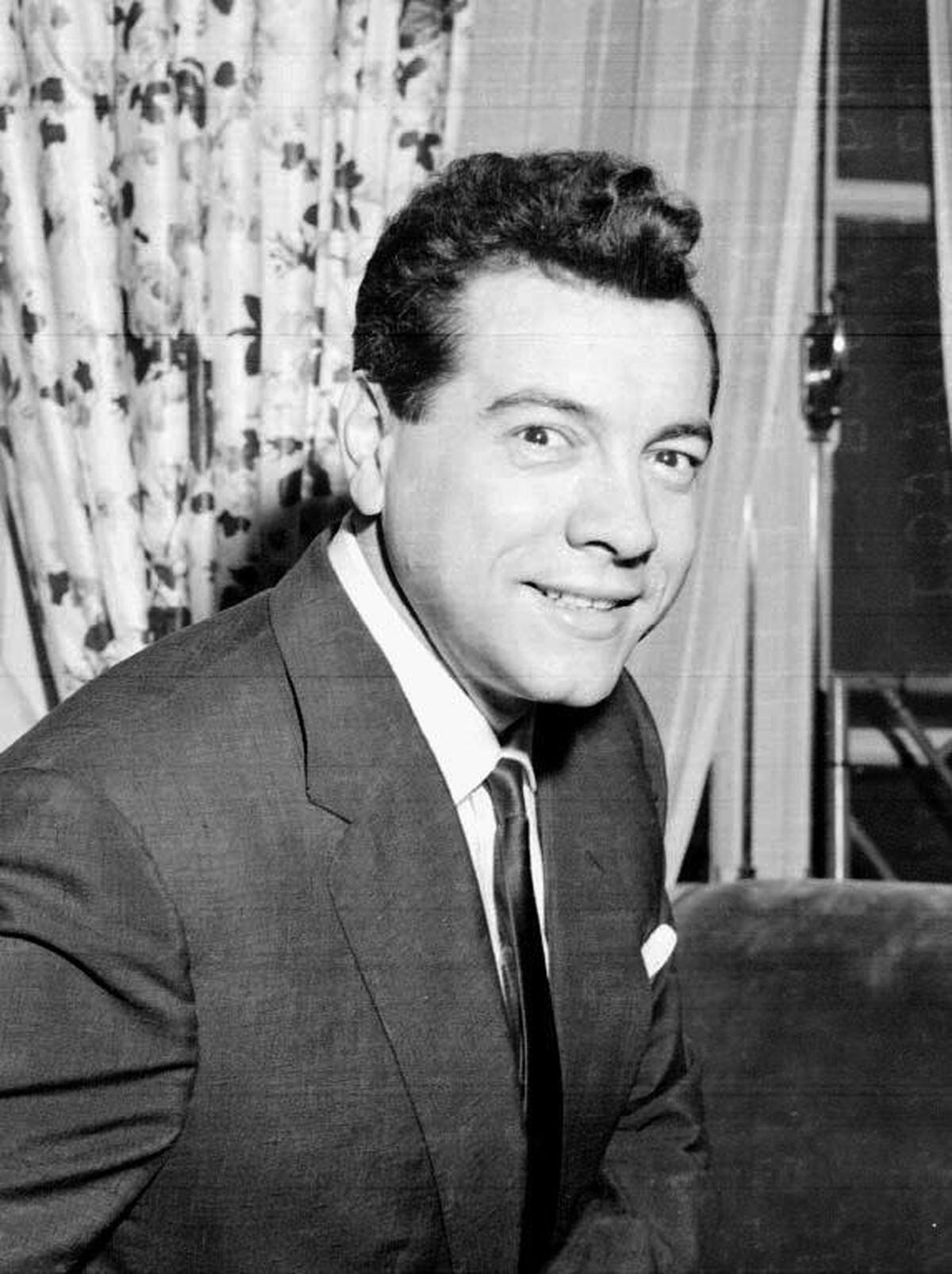 Mario Lanza topped the charts when the Queen took the throne