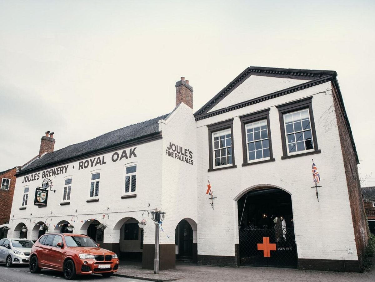 Staffordshire pub reopening date confirmed after two-month refurbishment 