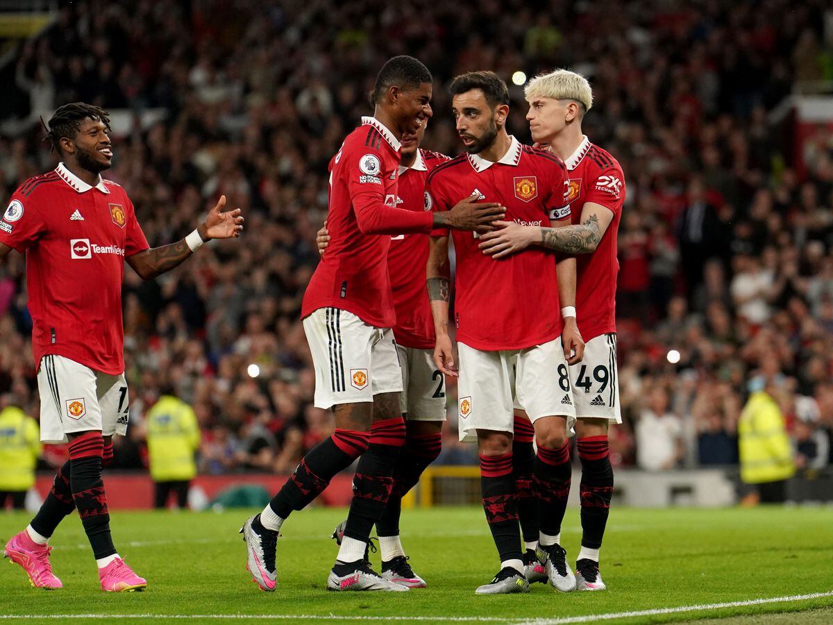 Manchester United eased past Chelsea
