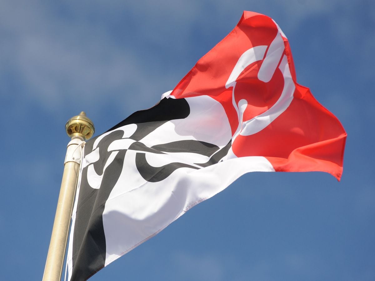 The Black Country Flag was created in 2012 by schoolgirl Gracie Sheppard