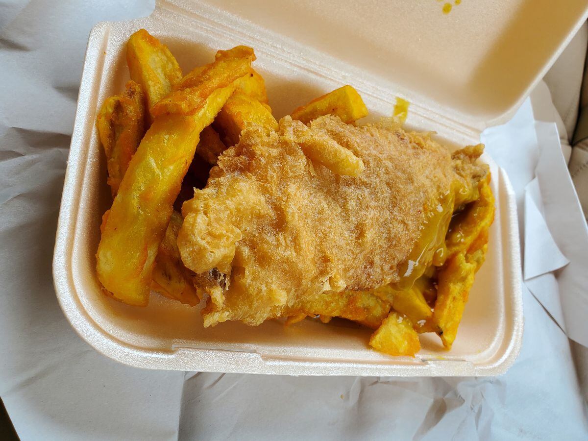 Fish, chips and curry sauce