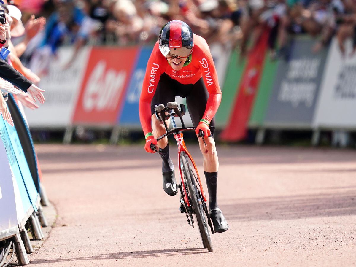 Geraint Thomas expects the men's road race at the Commonwealth Games to be a 'war of attrition'