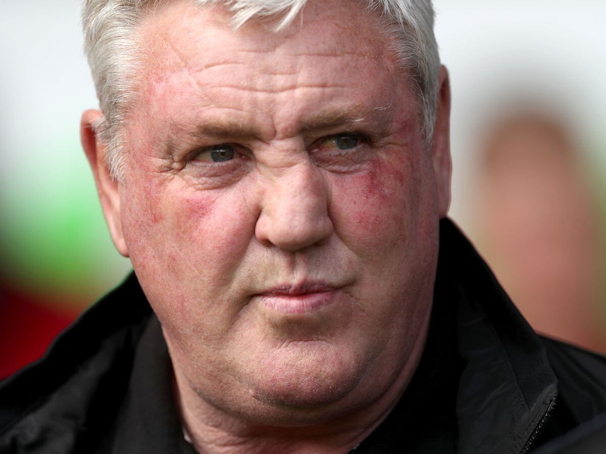 WEST BROMWICH, ENGLAND - MAY 07: Steve Bruce Head Coach / Manager of West Bromwich Albion during the Sky Bet Championship match between West Bromwich Albion and Barnsley at The Hawthorns on May 7, 2022 in West Bromwich, England. (Photo by Adam Fradgley/West Bromwich Albion FC via Getty Images).