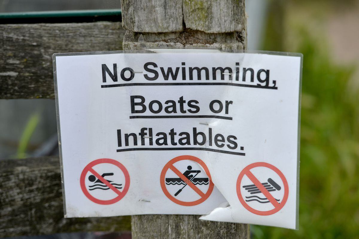 A warning sign pinned up at Chasewater
