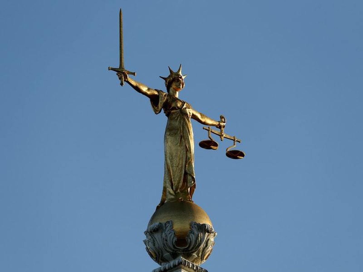 Statue of Lady Justice at the Old Bailey