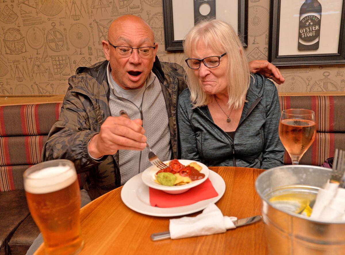 Pat and Sheila Cross at Oddfellows in Compton, Wolverhampton