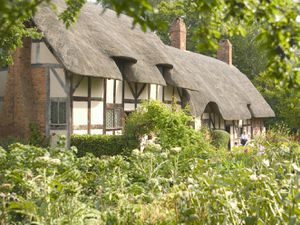 Anne Hathaway’s Cottage, just outside town, is the tranquil and picturesque home where love blossomed for young William