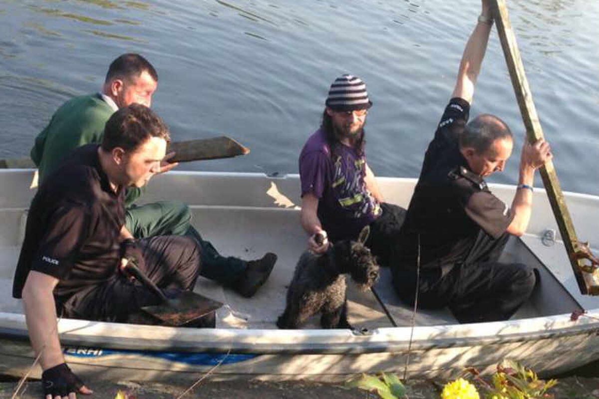 Wolverhampton police rescue dog in a rowing boat Express