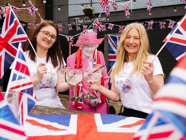 The Clarendon Pub in Wolverhampton has recently been taken over by Tina Simmonds, and she is looking forward to a busy Jubilee weekend. In Picture L>R: Cassie Bramwell and Tina Simmonds 