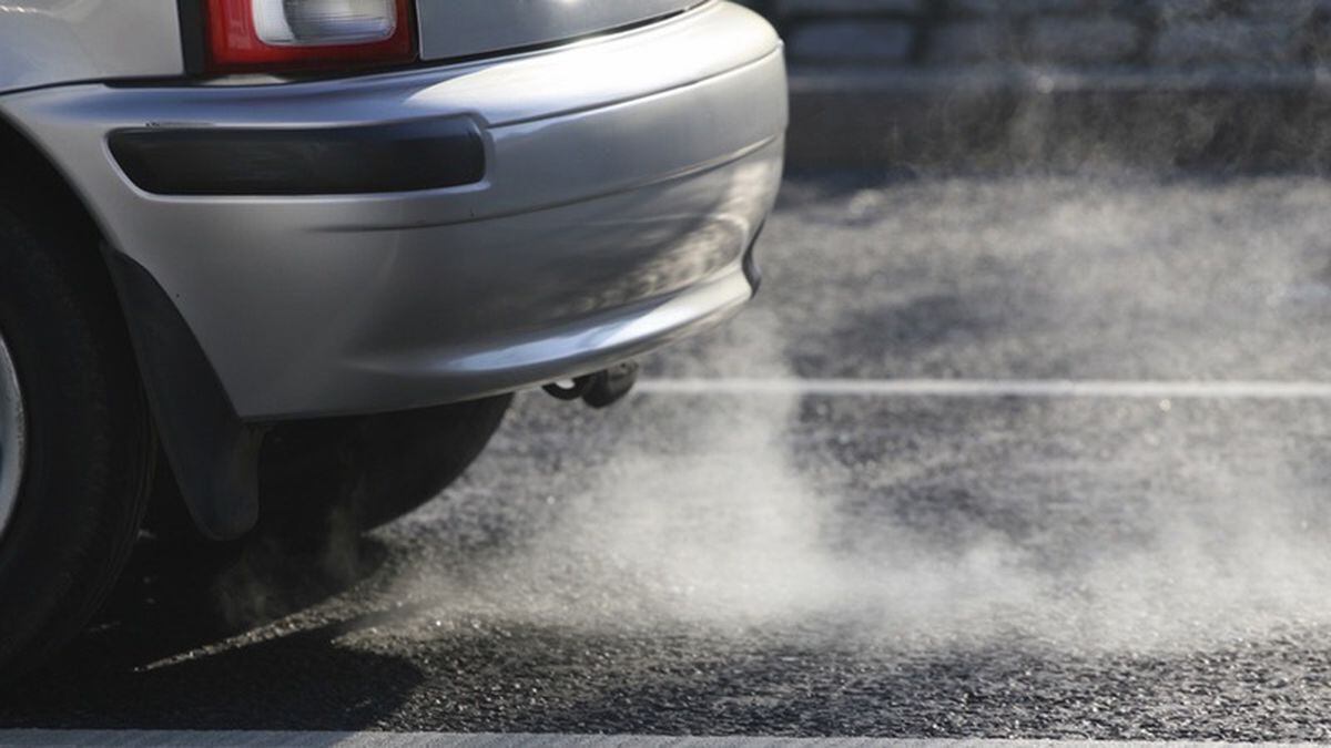 SMMT warns ‘anti-diesel agenda’ will halt CO2 emission fall | Express ...