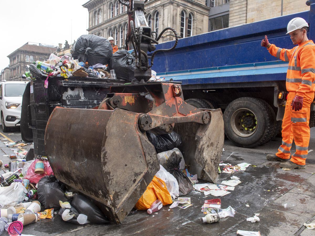Waste workers to return to work