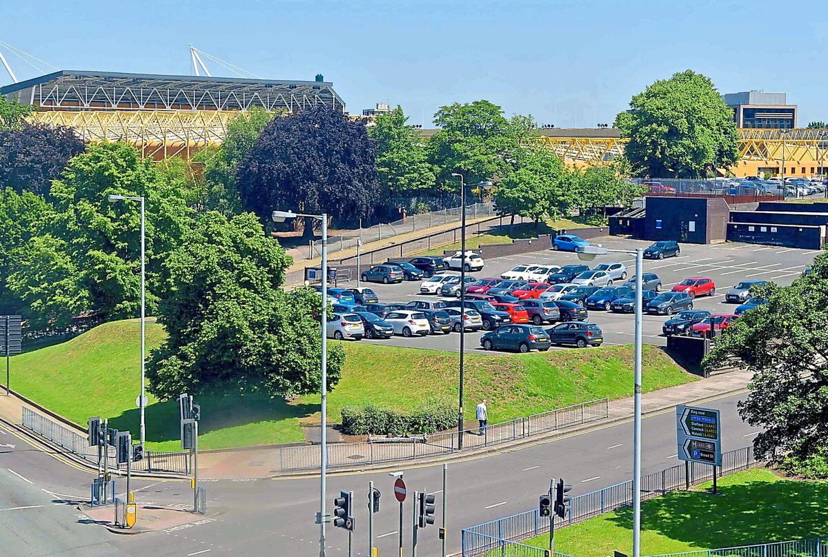 The proposed hotel will be built on land currently used as a car park