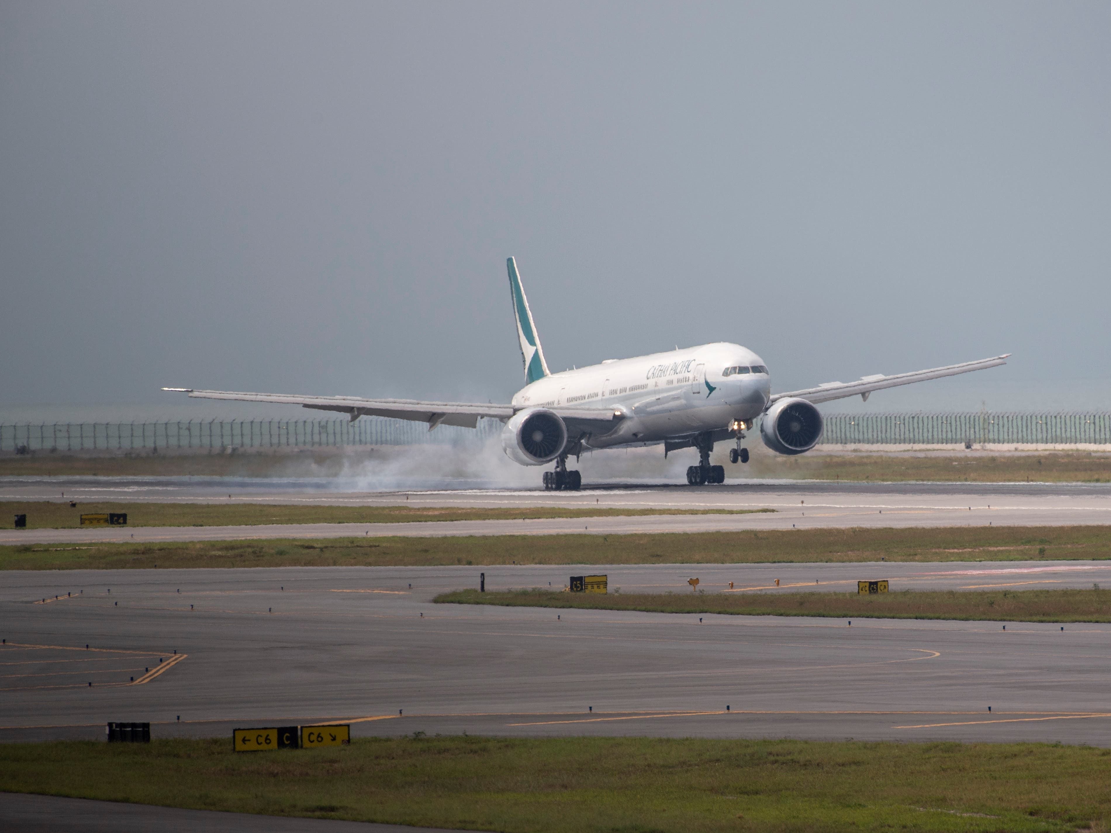 Hong Kong airport officially launches new third runway