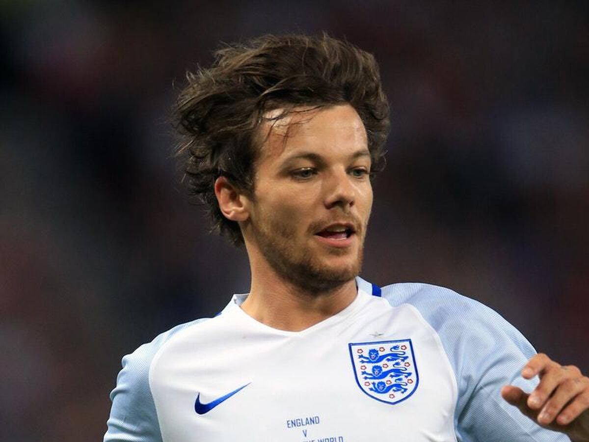 Louis Tomlinson admits 1D split was ‘uncomfortable but well-timed’ | Express & Star