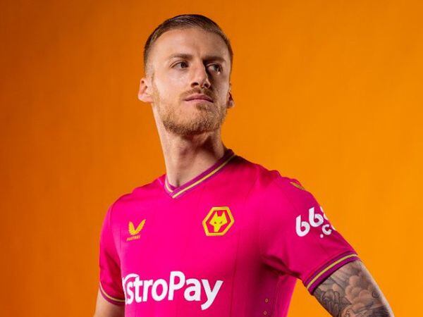 Dan Bentley in one of Wolves' new goalkeeper kits (Getty/Wolves)