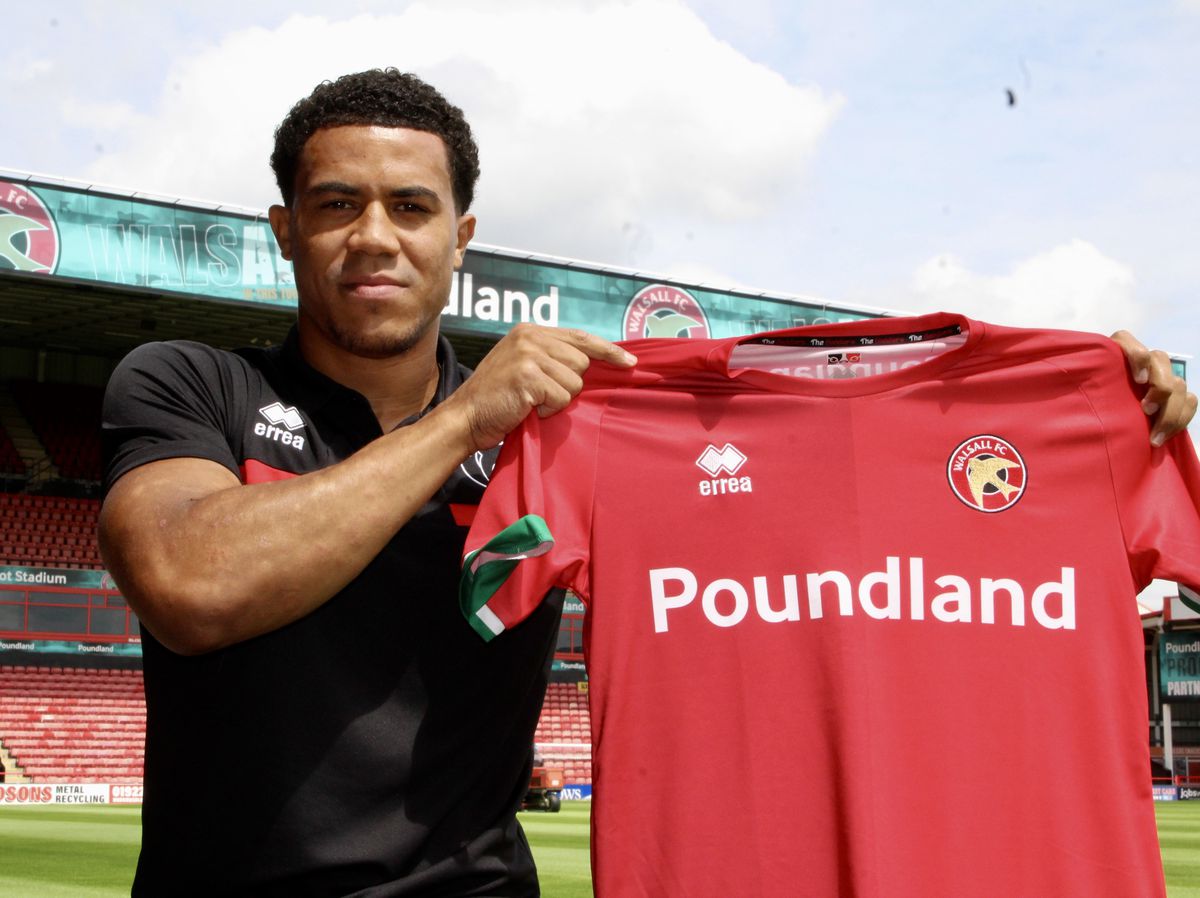 Walsall sign Priestley Farquharson | Express & Star