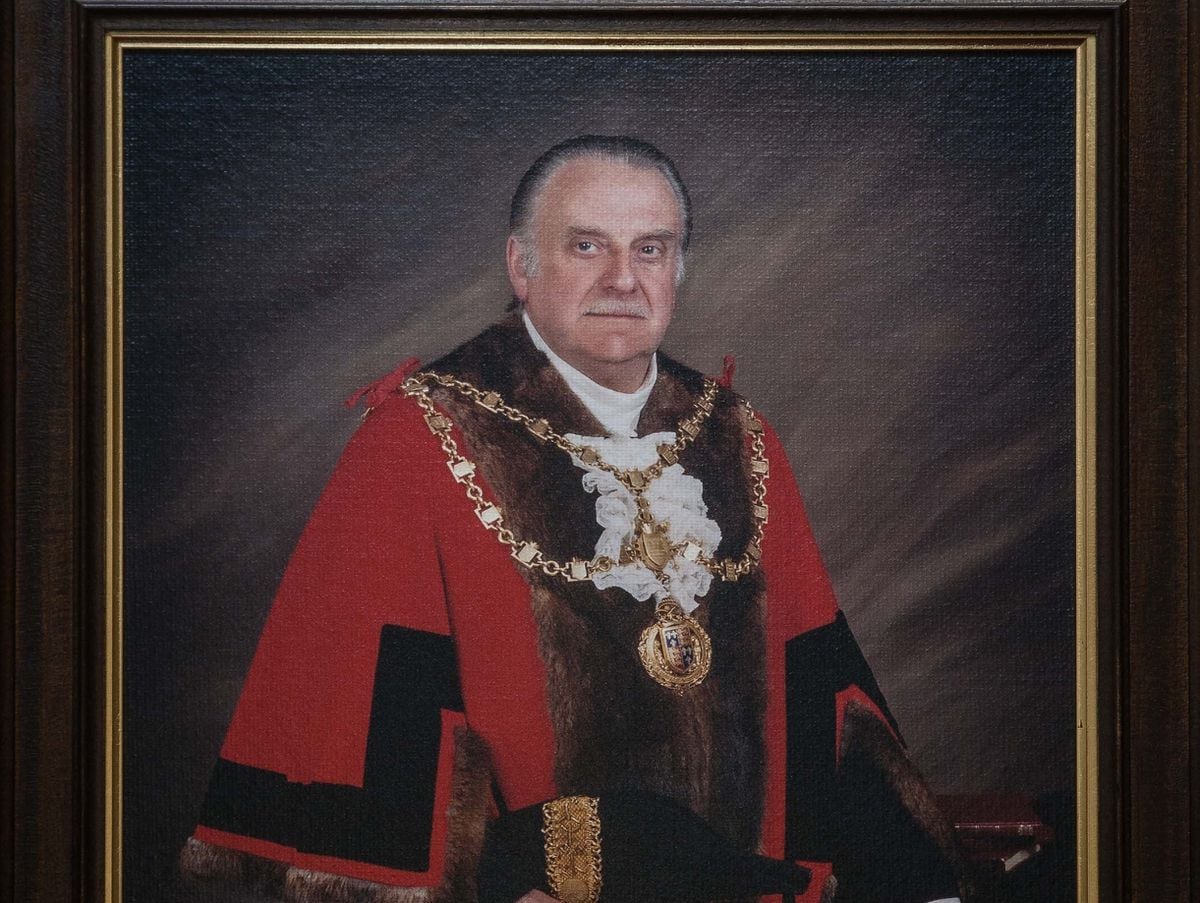 Former Walsall Mayor Brian Douglas-Maul who died on 21 January 2023. PHOTO: Walsall Council