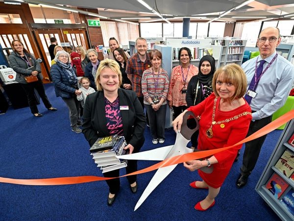 Mayor of Walsall, Councillor Rose Burley, officially re-opens Darlaston Library.