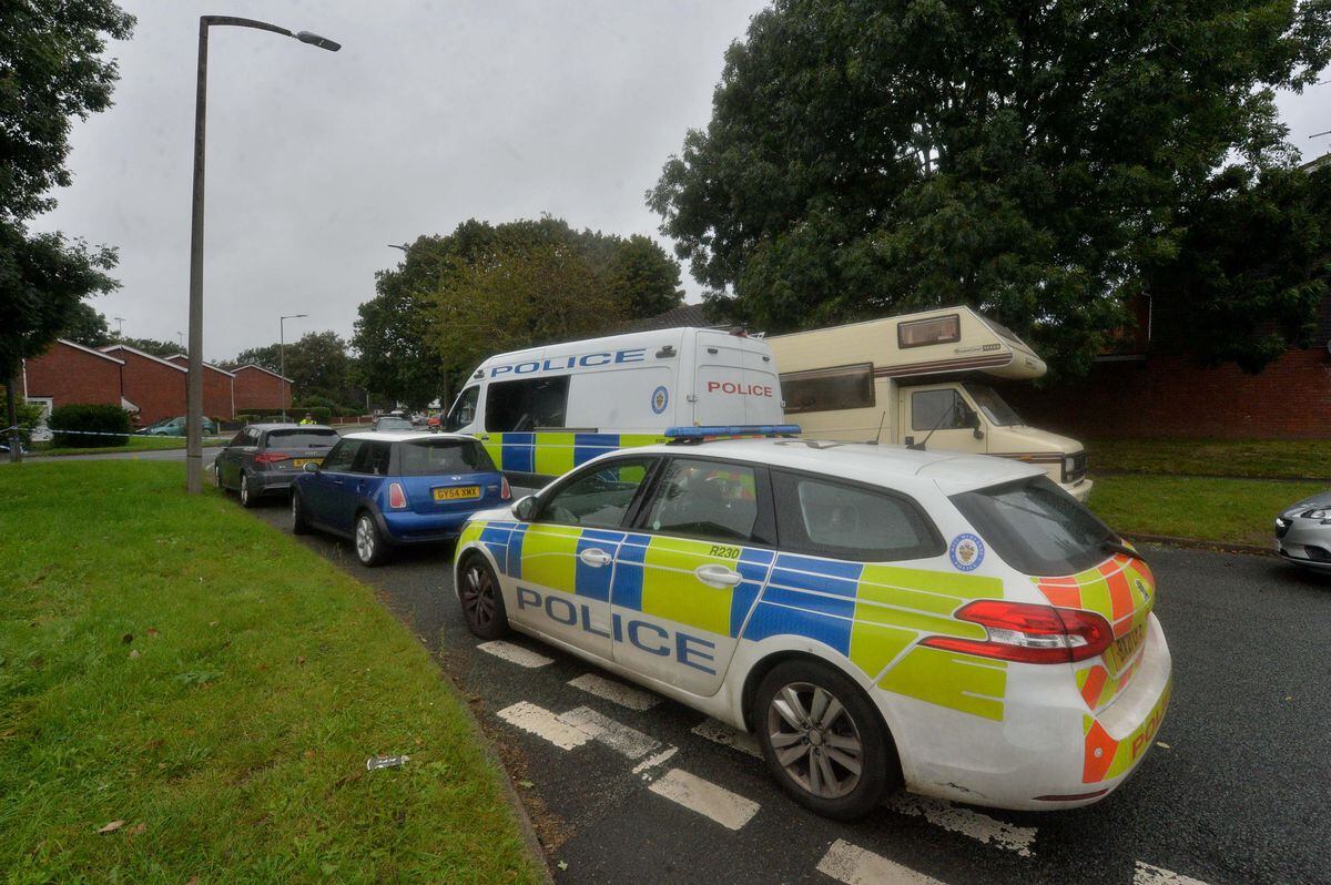 Police cordon after 16-year-old fatally stabbed in Warnford Walk, Wolverhampton