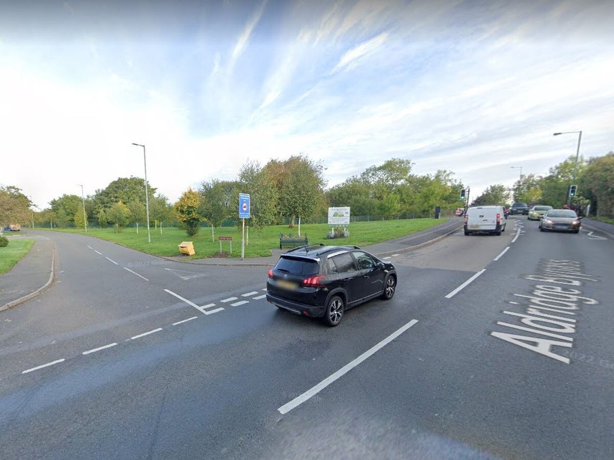 Temporary signals are in place between Portland Road and Station Road on Walsall Road in Aldridge. Photo: Google Street Map