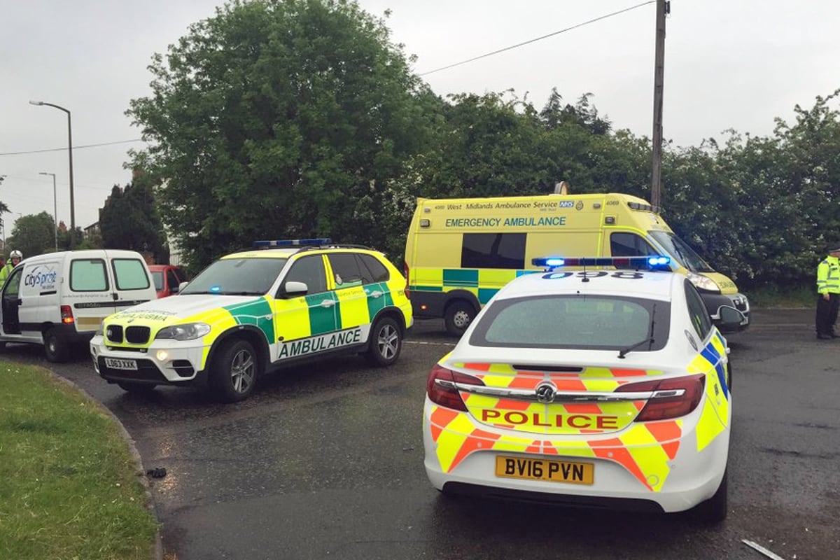 Road closed in Wednesfield after crash leaves driver trapped