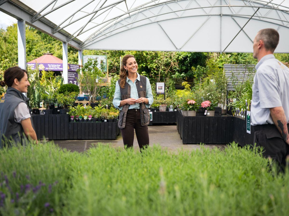 Kate Tours Garden Centre During First Public Event Since Lockdown Express Star