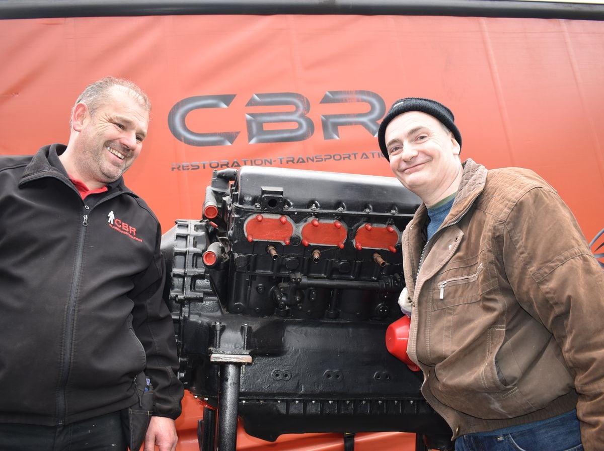 Andy Waters of CBR and  TTHC volunteer Dave Wood 