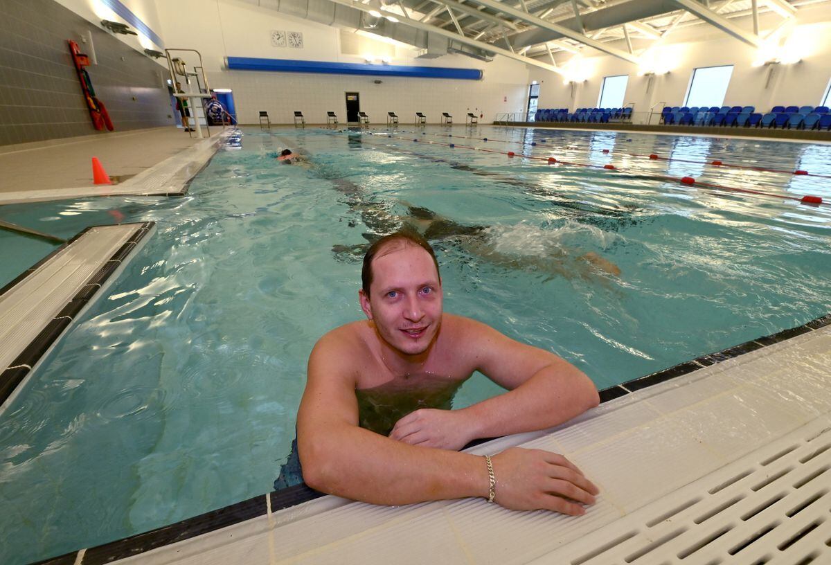 Miroslaw Hunder in the pool