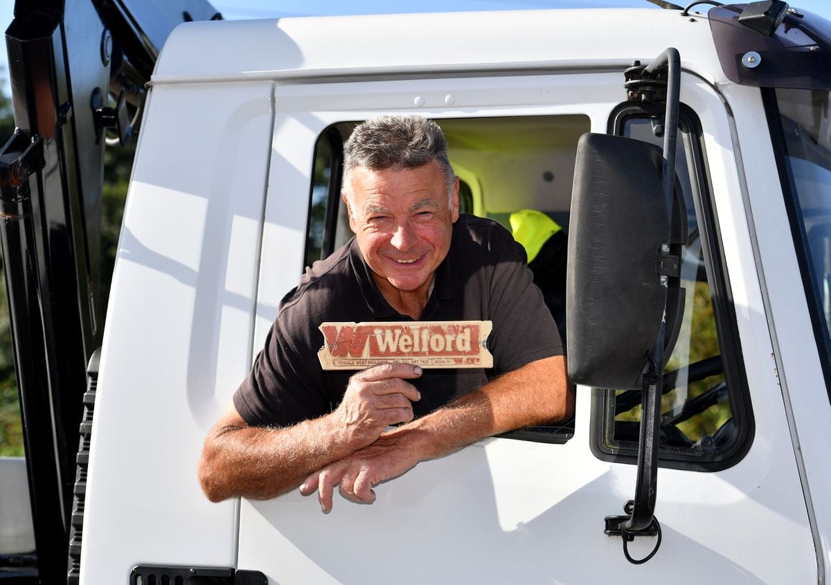 Vehicle enthusiast Neil James owns a former Midland Electricity Board truck and is appealing for some original Welford plaques to finish off the vehicle. 