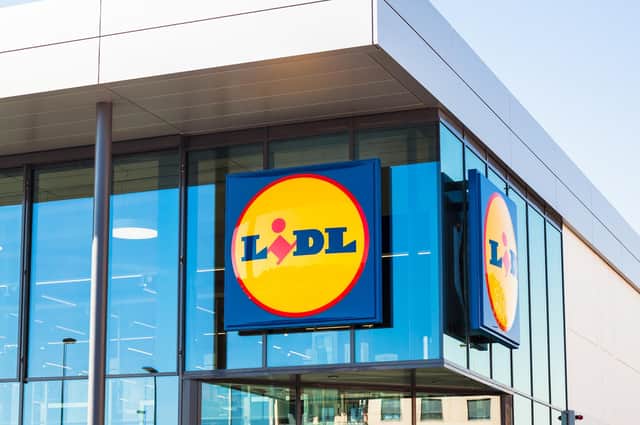 Lidl logo.